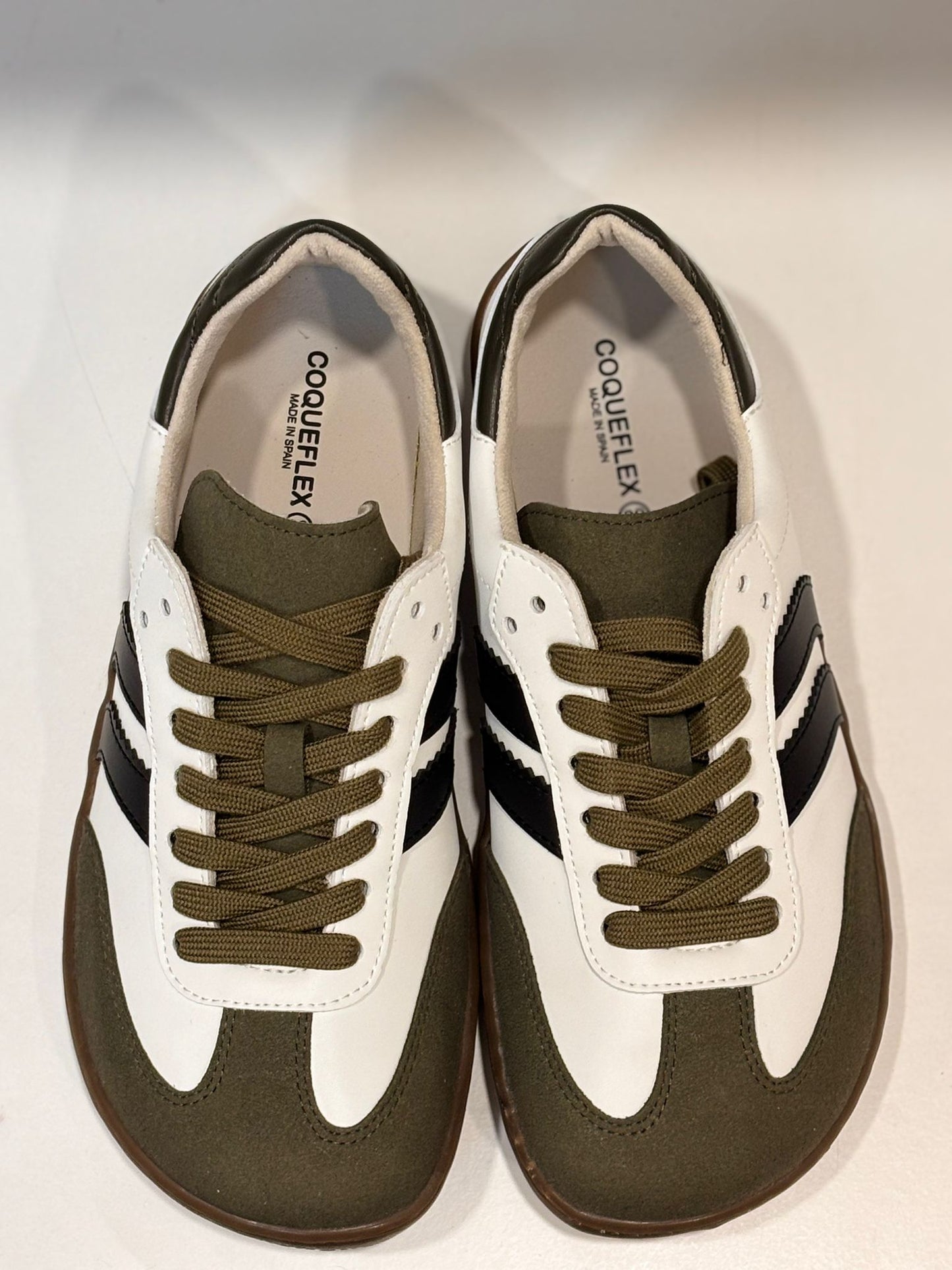 COQUEFLEX - ZAPATILLA KAKI-BLANCO-NEGRO