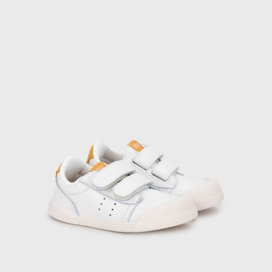 Zapatillas Igor Tennis mostaza, otra vista