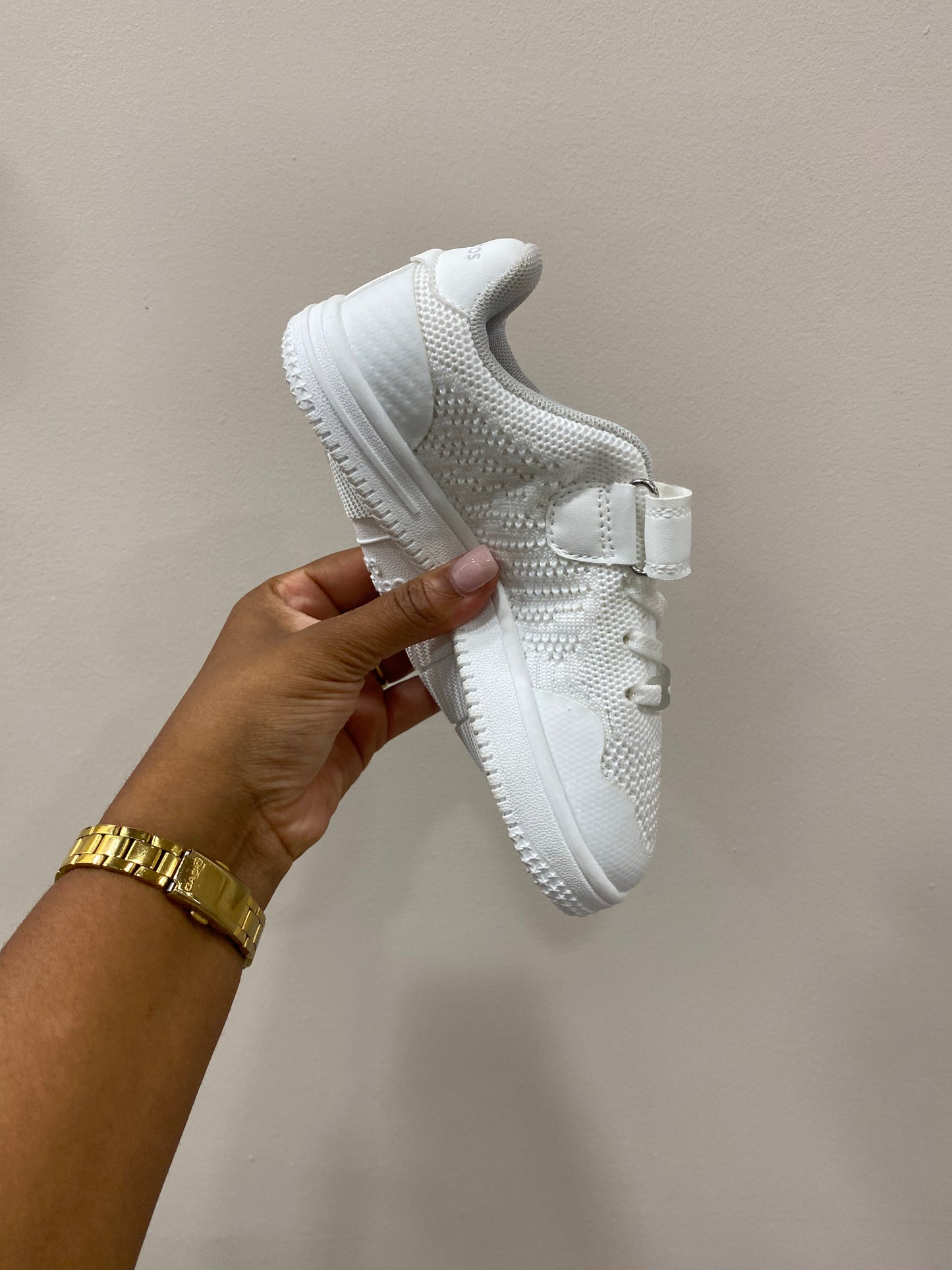 Zapato colegio respetuoso Goflex blanco malla transpirable