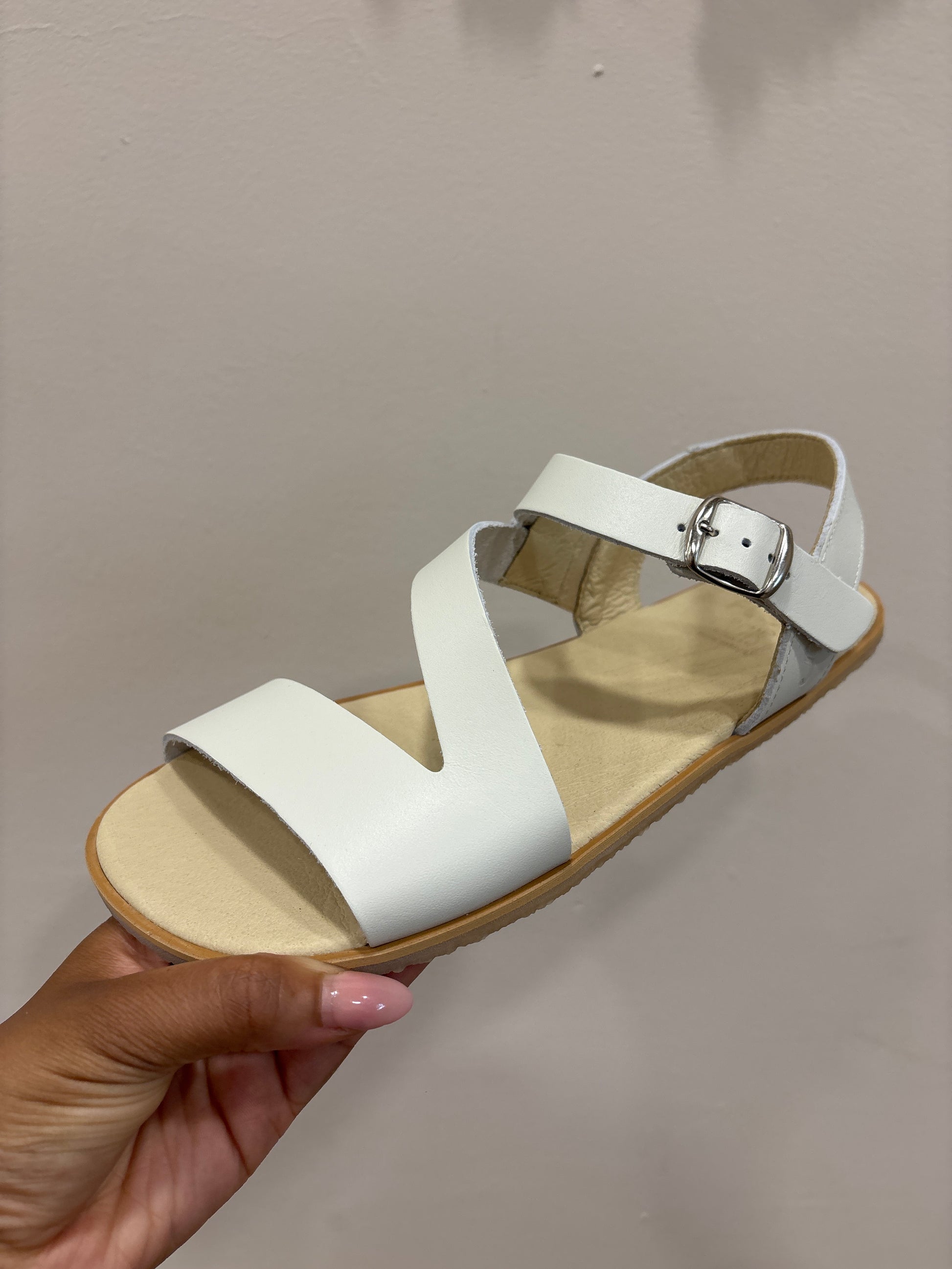 Sandalia barefoot Flexinens blanca Ghiaccio perfil lateral piel