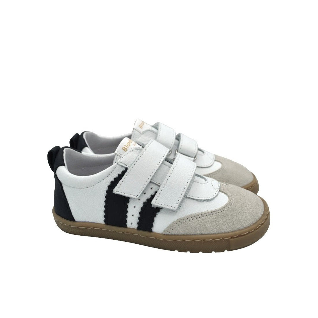 Deportivas Blanditos Delfín, vista lateral