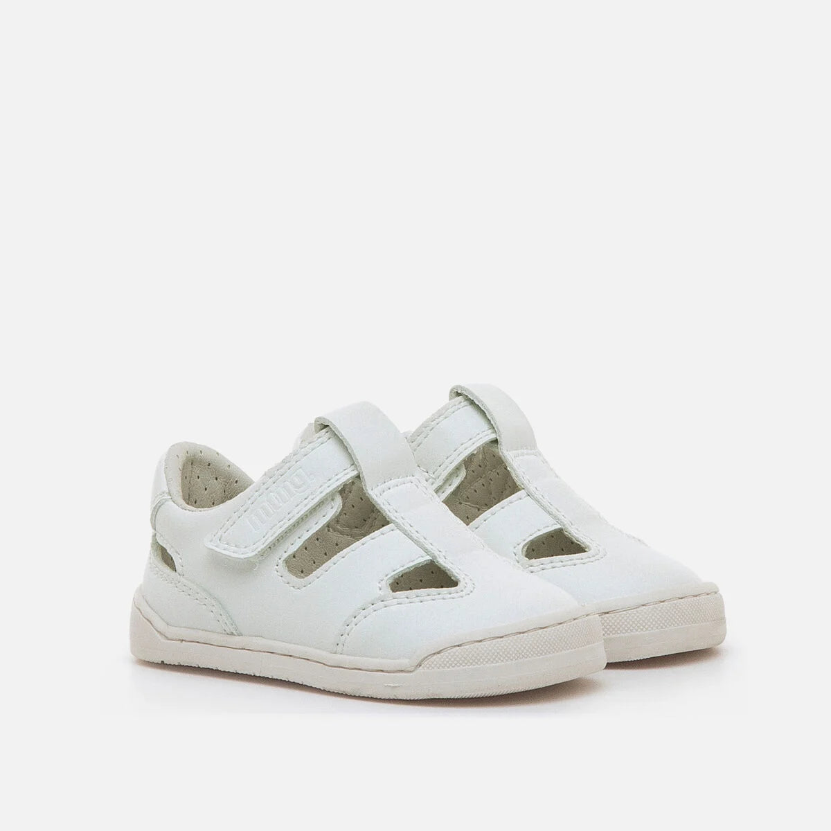 Sandalias blancas bebé Mustang Free Baby con tira adhesiva